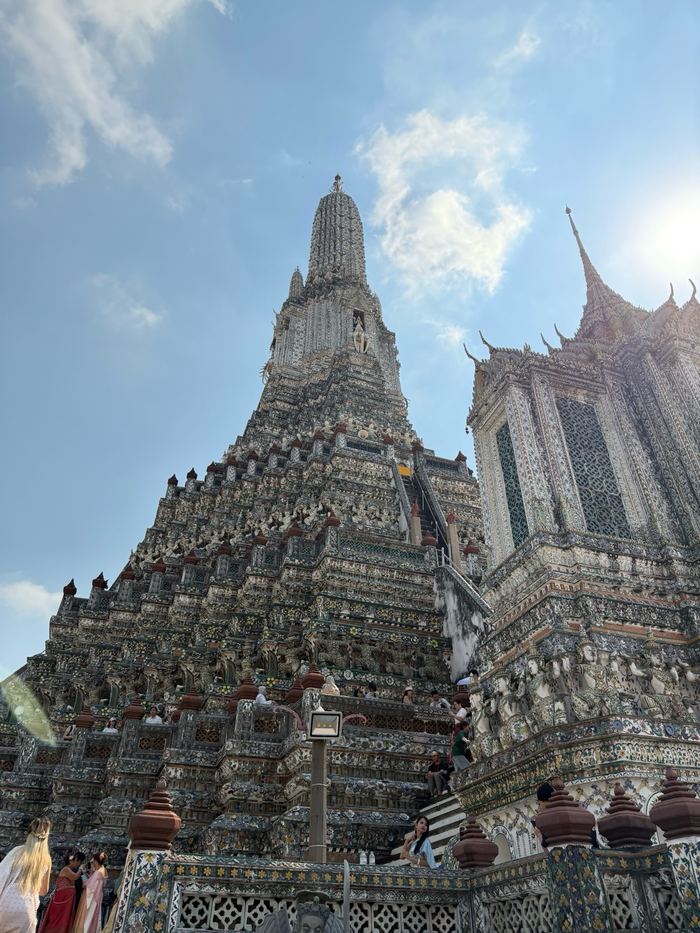 The central prang of Wat Arun